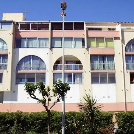 Studio Sete, 1 Piece, 4 Personnes - Fr-1-338-77 * Sète