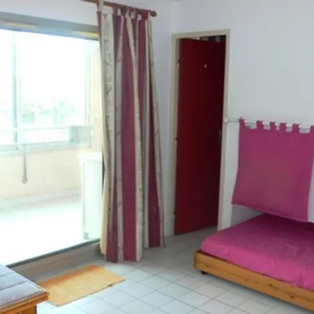 Studio Sete, 1 Piece, 4 Personnes - Fr-1-338-77 דירה Sète